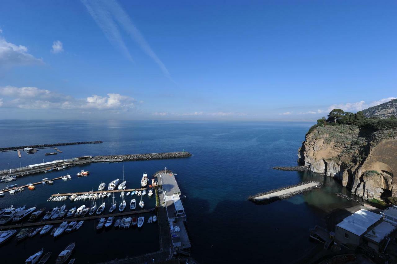 Mavi Apartments Piano di Sorrento Exterior photo