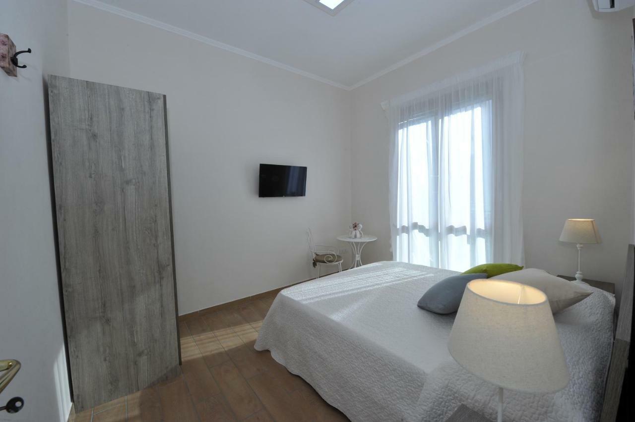 Mavi Apartments Piano di Sorrento Exterior photo