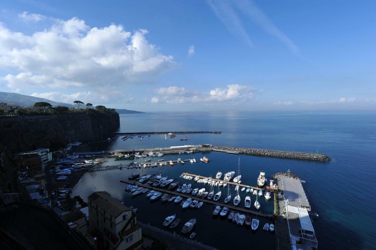Mavi Apartments Piano di Sorrento Exterior photo